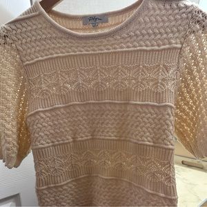 Beige acrylic/ cotton top. Good condition